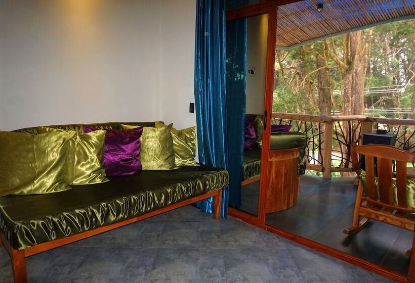 بنسيون Room In Guest Room Room With Jacuzzi, Vacation Spa House With Turkish Bath