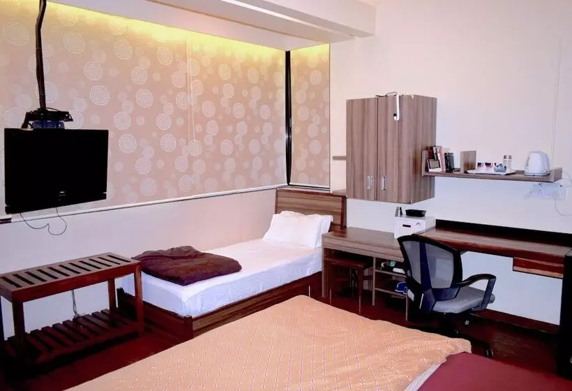 Apartment In Mumbaicity Centre