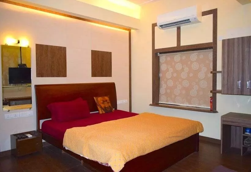 Apartment In Mumbaicity Centre
