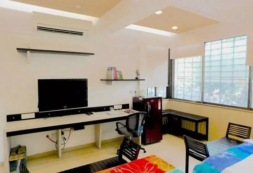 Apartment In Mumbaicity Centre