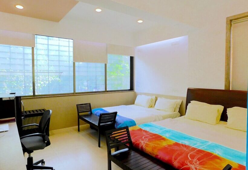 Apartment In Mumbaicity Centre