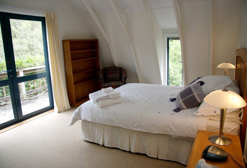 Bed and Breakfast Atholwood Luxury Country Accommodation