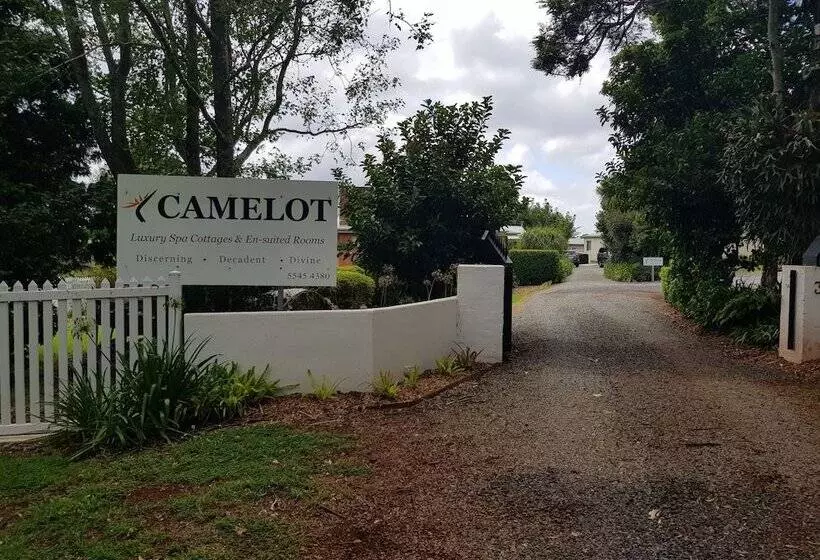 Bed and Breakfast Camelot Boutique Accommodation