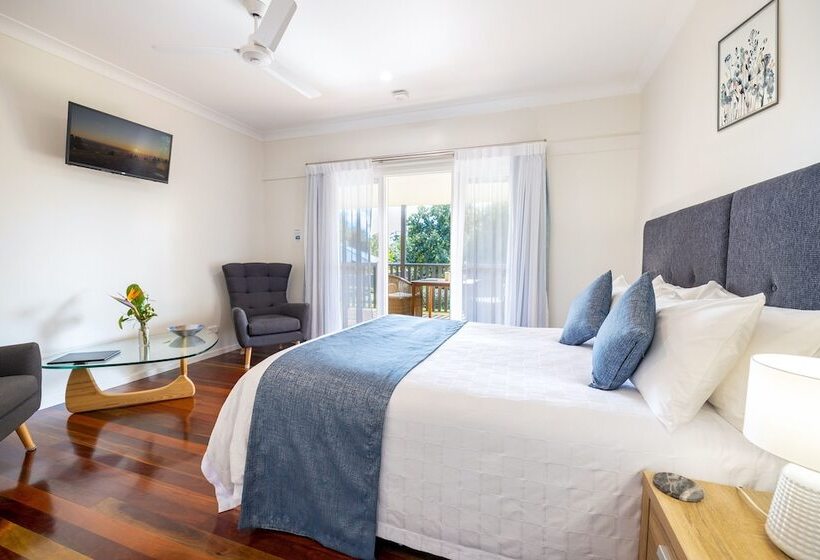 مبيت وإفطار Camelot Boutique Accommodation