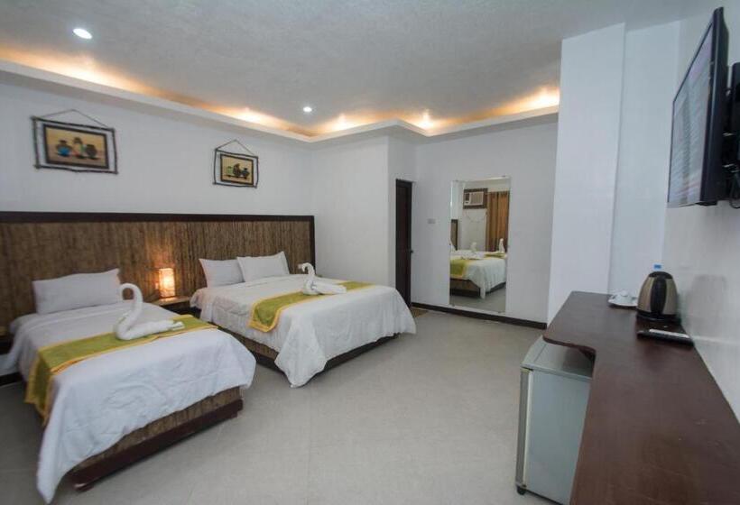 Hotel Bamboo Beach Resort & Restaurant