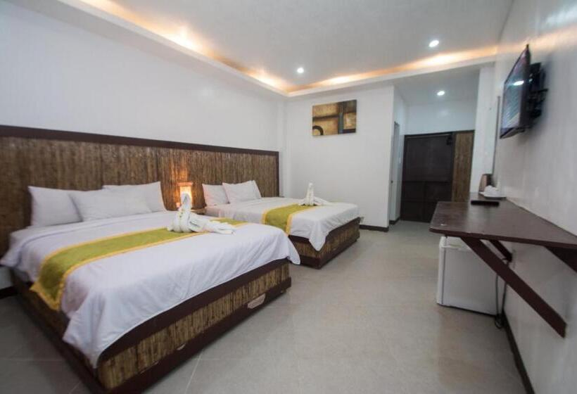 Hotel Bamboo Beach Resort & Restaurant