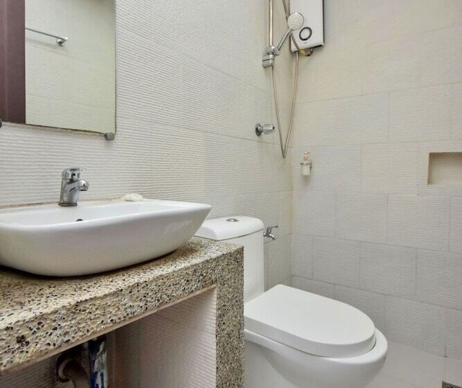 Hotel Bamboo Beach Resort & Restaurant