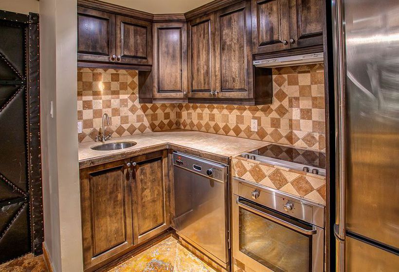 فندق Château Vieux-montréal