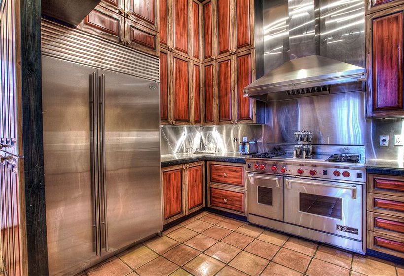 فندق Château Vieux-montréal