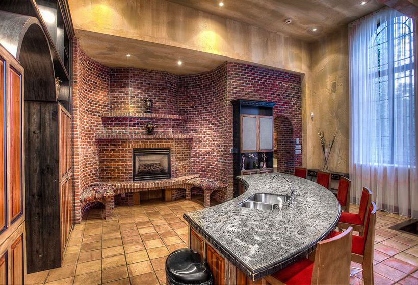 فندق Château Vieux-montréal