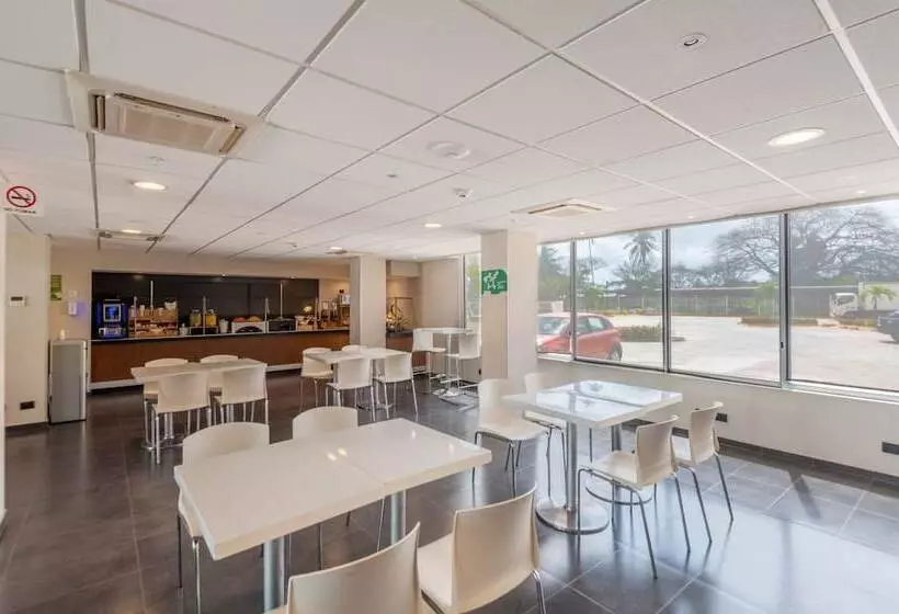 酒店 City Express By Marriott Paraiso