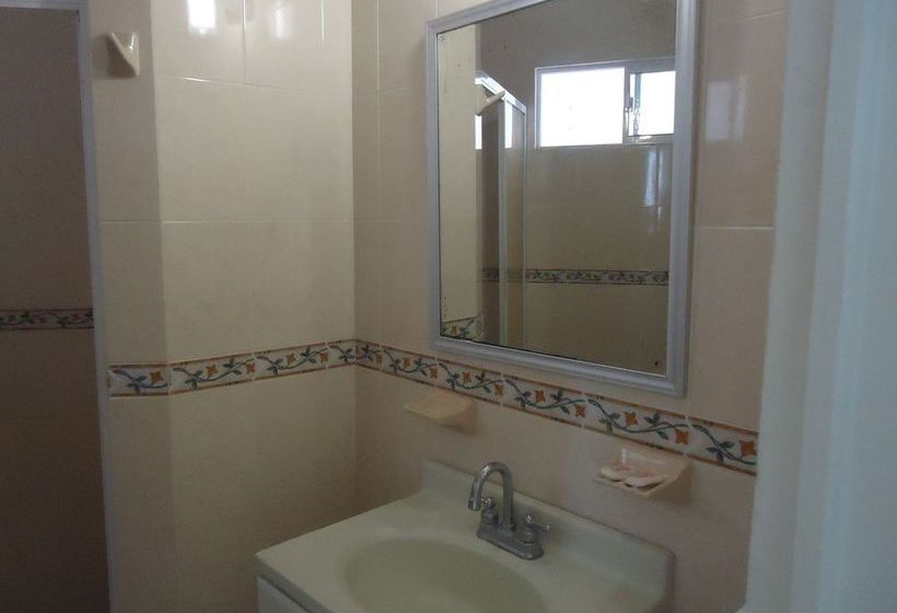 فندق Bagasi Manzanillo