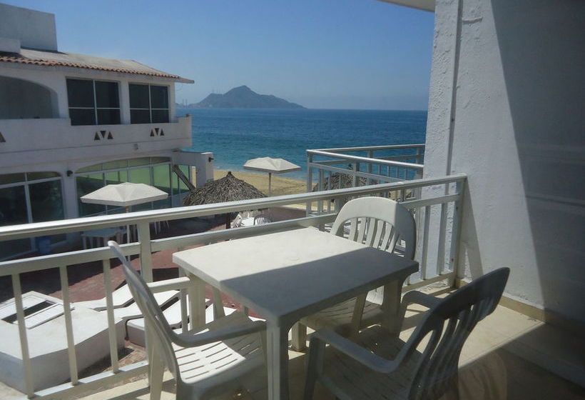 فندق Bagasi Manzanillo