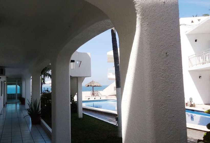 فندق Bagasi Manzanillo