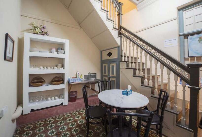 ホテル Dwell By Palanquinn