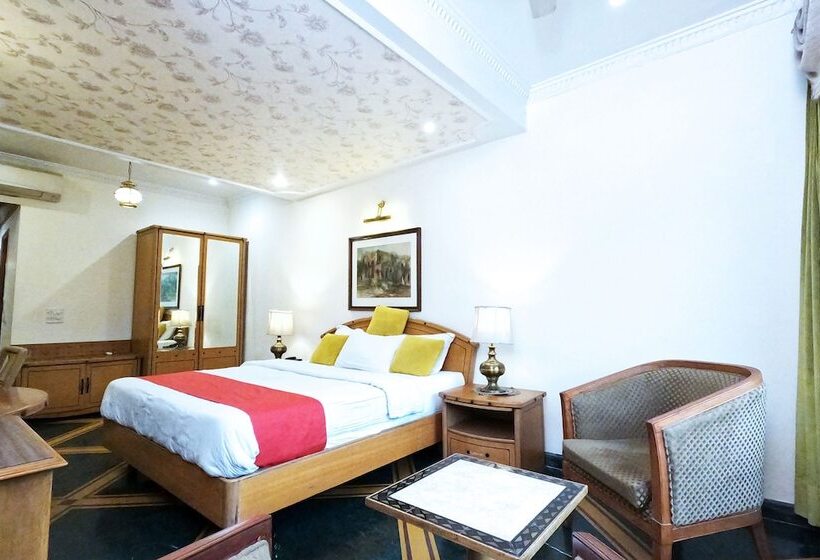 Fabhotel Kwality Regency