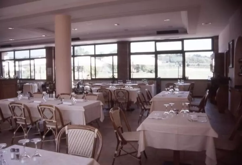 ホテル Il Colombaro