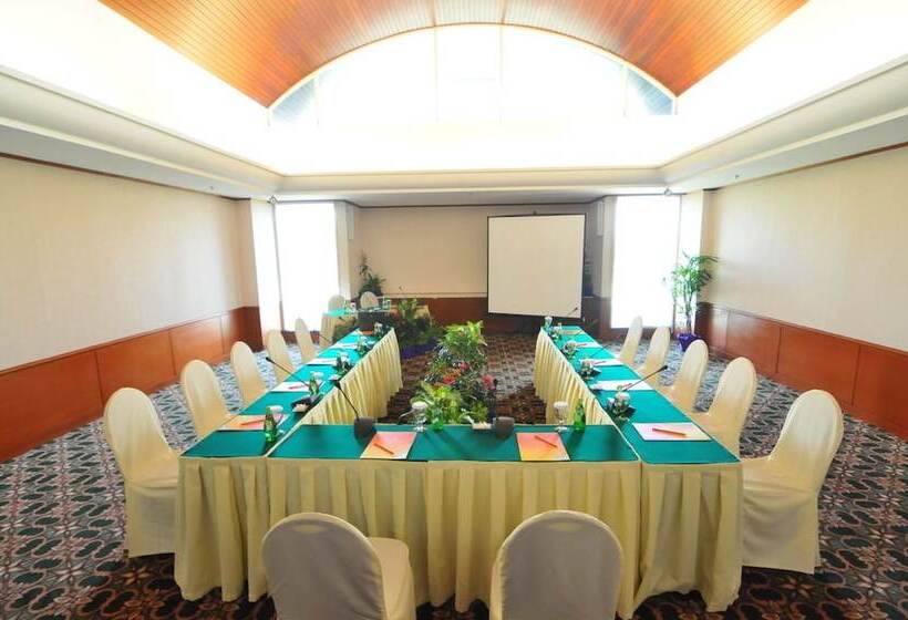 Labersa Grand Hotel & Convention Center