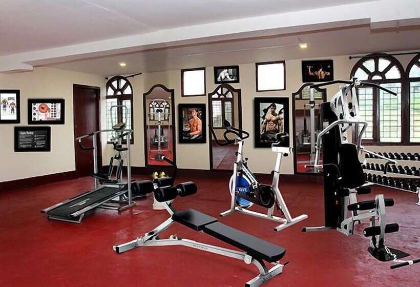 בית מלון כפרי La Flora Amberley Resort