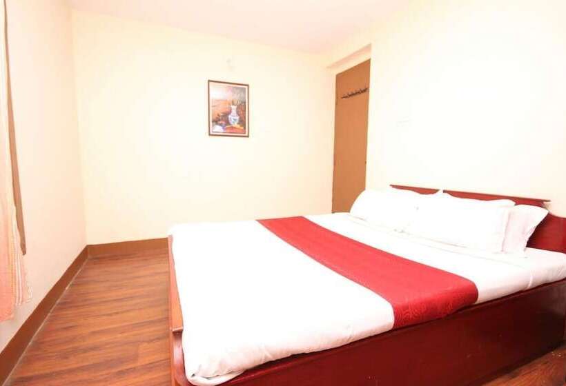 בית מלון כפרי La Flora Amberley Resort