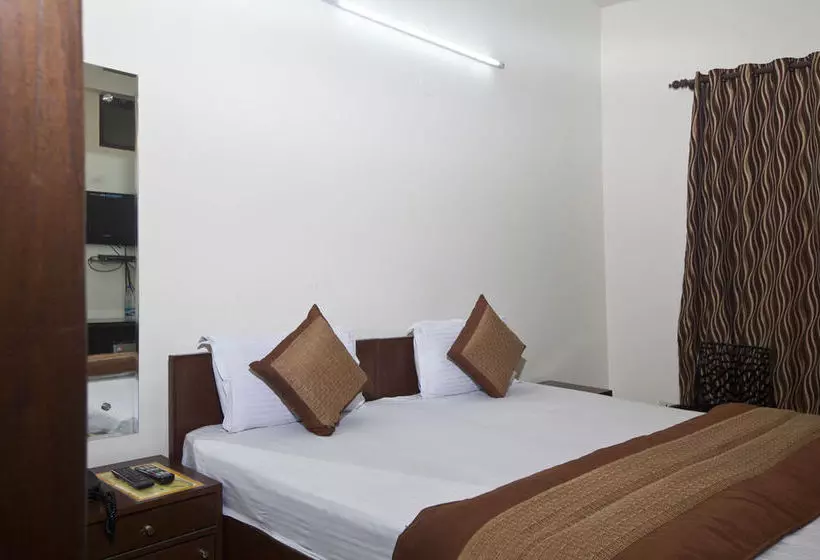 ホテル Oyo Rooms Medicity