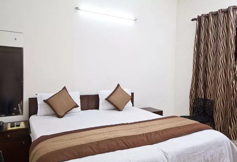 ホテル Oyo Rooms Medicity