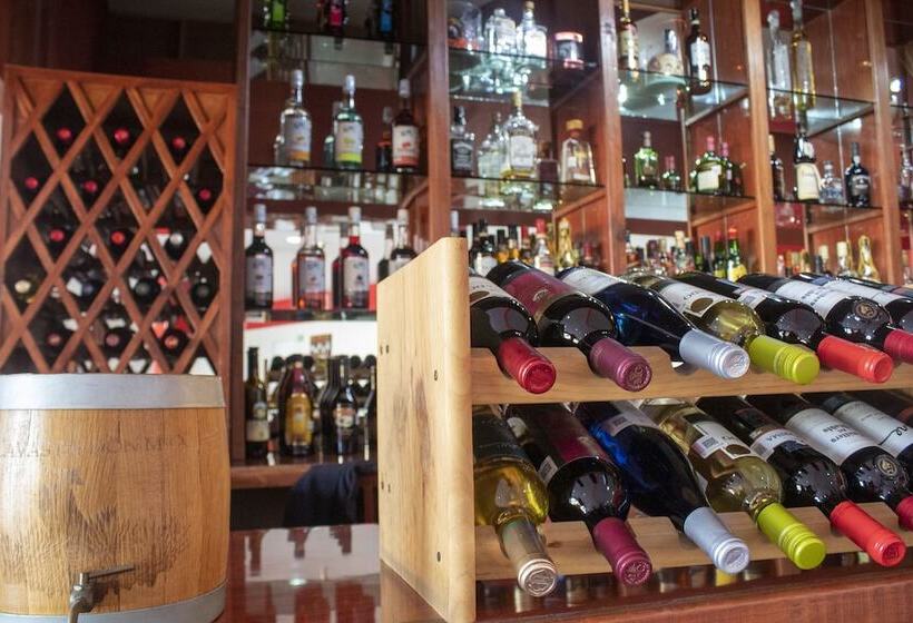 בית מלון כפרי Palass