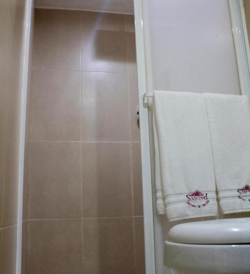 בית מלון כפרי Palass