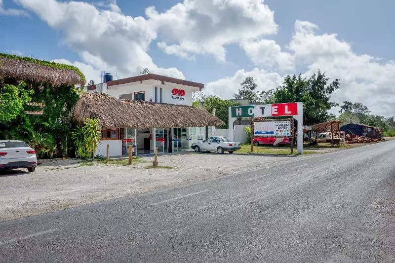 OYO Hotel Palma Real