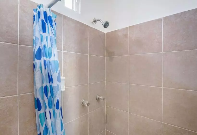 OYO Hotel Palma Real