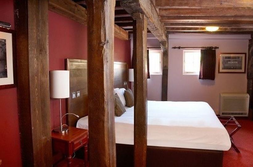 호텔 The Riverside Inn