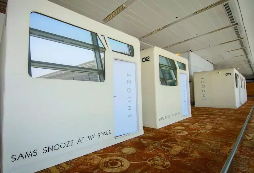 Hotel Sams Snooze At My Space