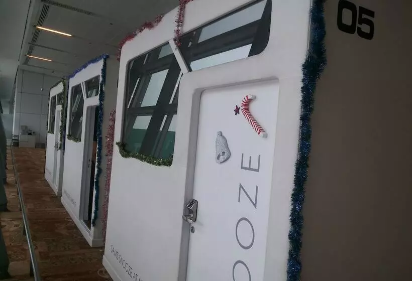 Hotel Sams Snooze At My Space