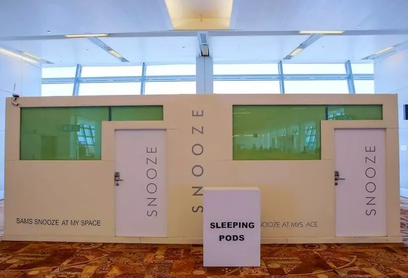 Hotel Sams Snooze At My Space