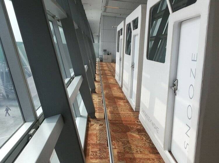 בית מלון כפרי Sams Snooze At My Space