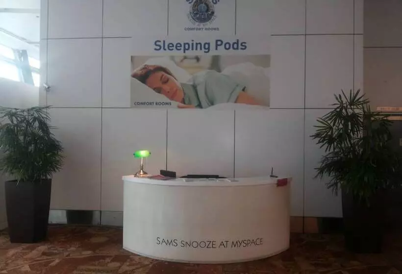 Hotel Sams Snooze At My Space