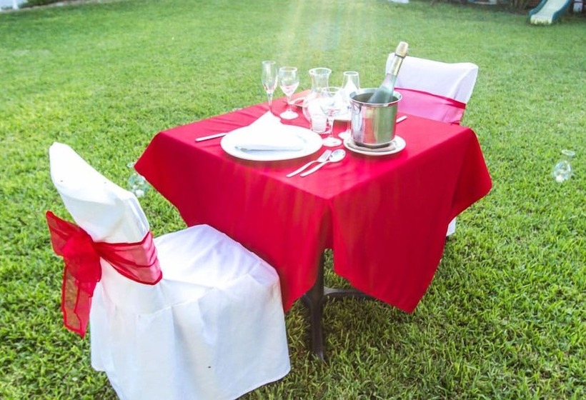 Отель Santa Cruz Huatulco