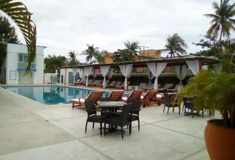 Hotelli Santa Cruz Huatulco