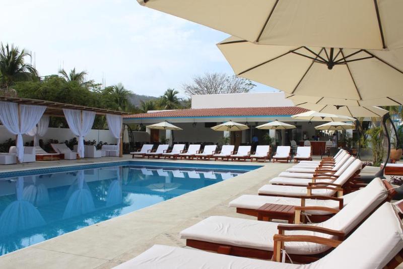 Отель Santa Cruz Huatulco