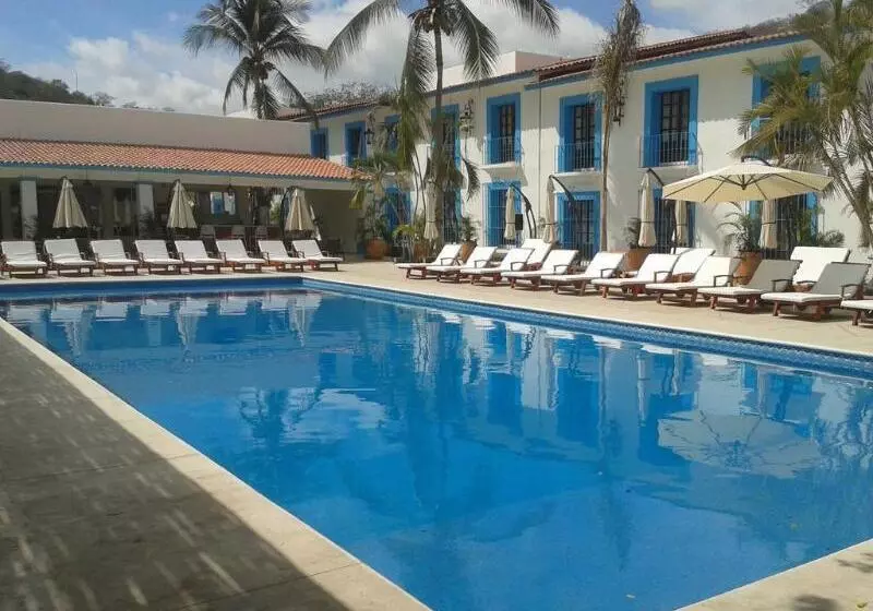 Hotelli Santa Cruz Huatulco