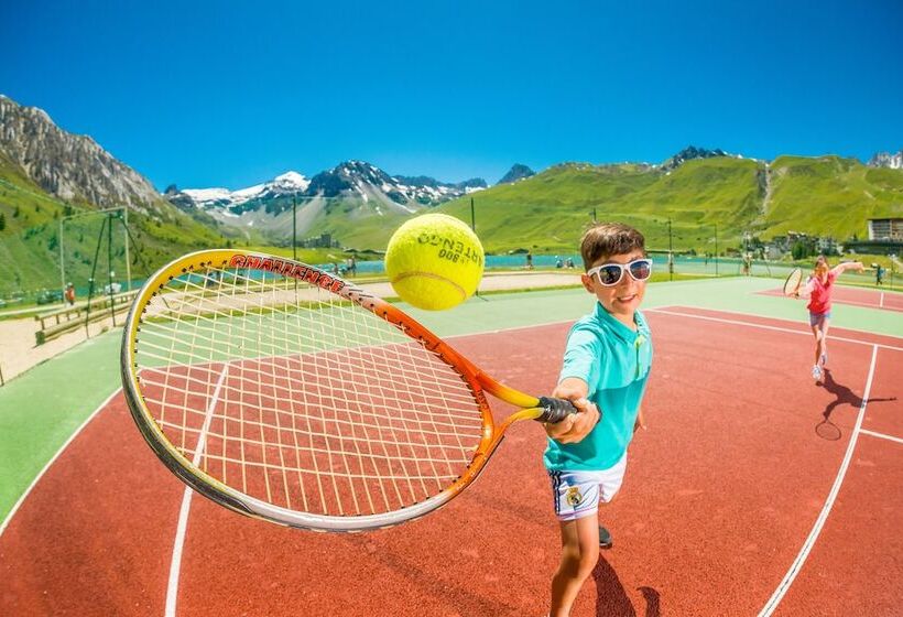 هتل Village Montana By Les Etincelles