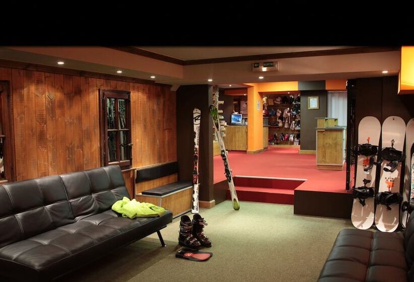 هتل Village Montana By Les Etincelles