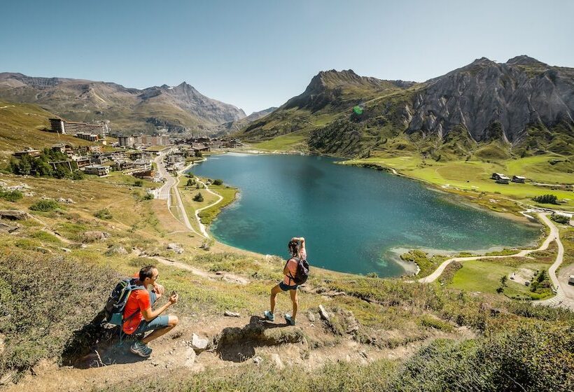 هتل Village Montana By Les Etincelles