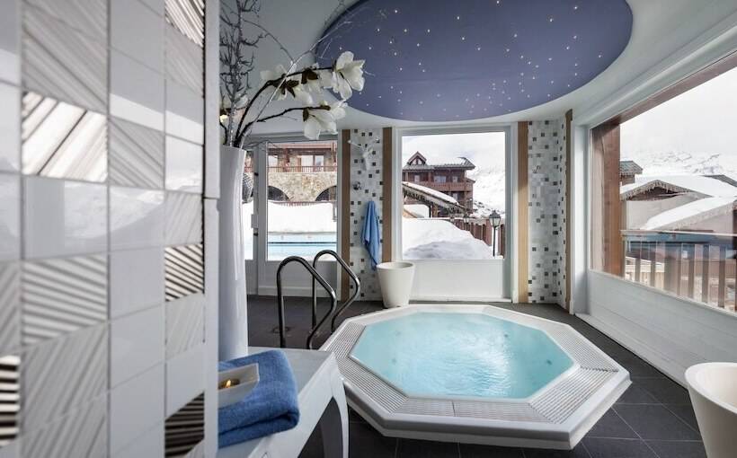 هتل Village Montana By Les Etincelles