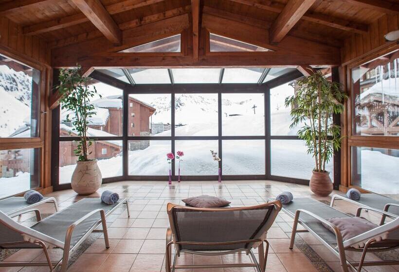 هتل Village Montana By Les Etincelles