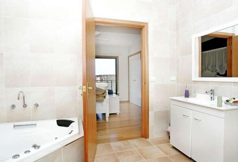 Lavender House Bed & Breakfast