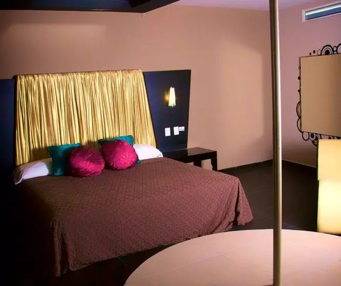 汽车旅馆 Cancun Private Party - Adults Only