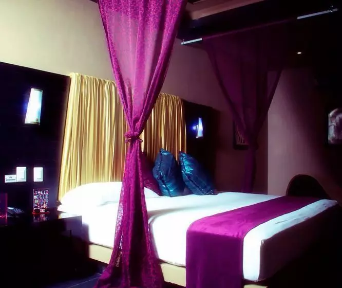 汽车旅馆 Cancun Private Party - Adults Only