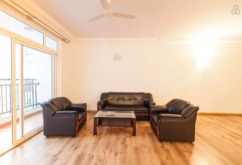 Park Inn Hospitality Apartment