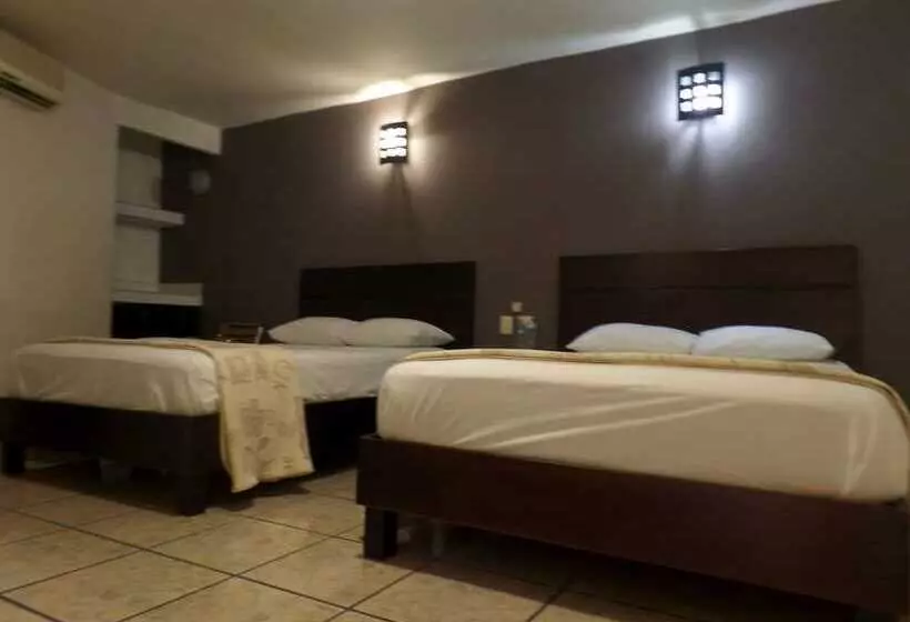 Uke Inn Hotel & Suites